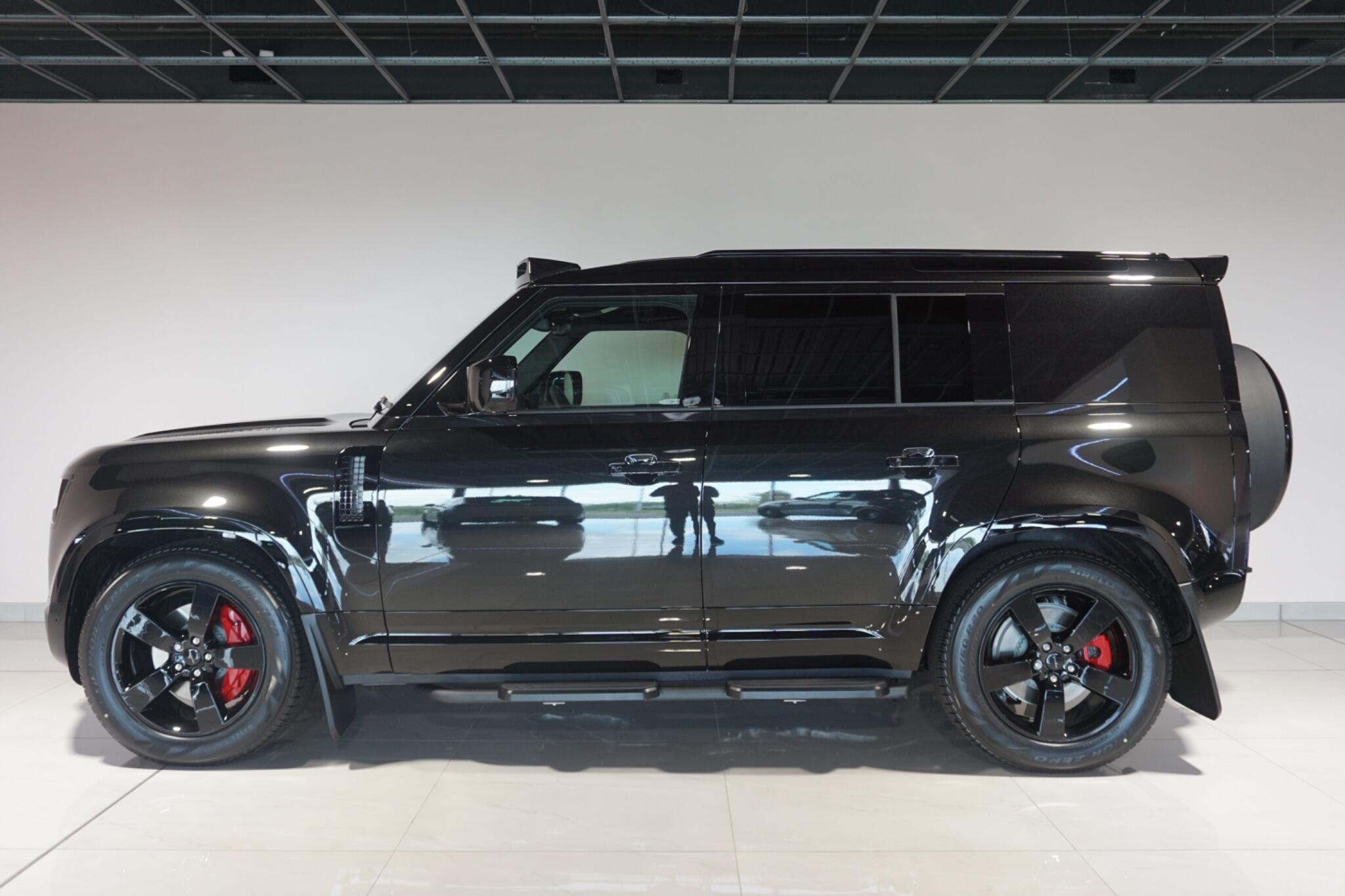 Land Rover Defender 110 3.0 D350 MHEV X-Dynamic HSE Hard Top SUV 5dr Diesel Auto 4WD MWB Euro 6 (s/s) (350 ps)